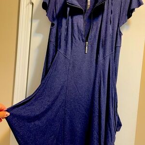 Cotton navy blue Kenzie, large dress with the zipper.